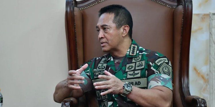 Panglima TNI Kembali Besuk Dua Prajurit Korban Luka Tembak di Papua